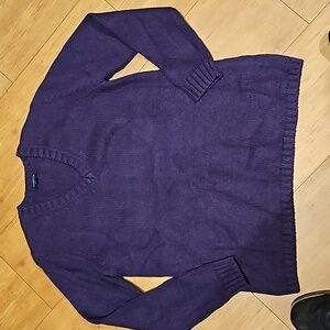Lands End V-neck sweater